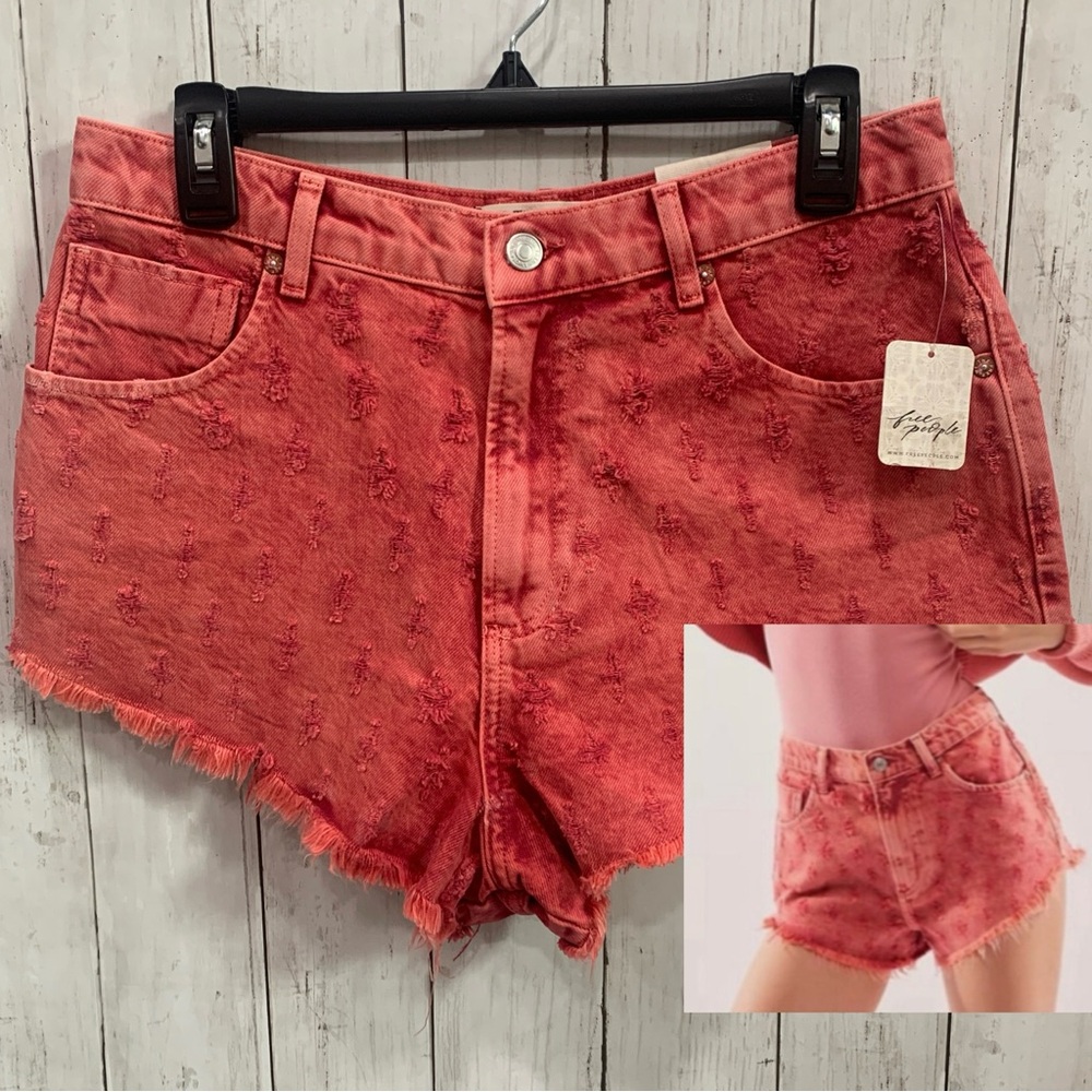 NWT Free People We The Free Mixed Emotions High Rise Short Distressed Pink Sz 29